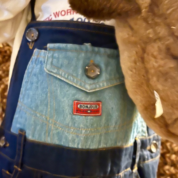 Amish doll holding teddy bear- appears to be vintage. - Picture 2 of 5